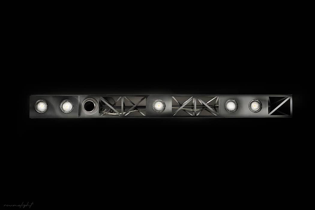 cranelight-roumelight-1